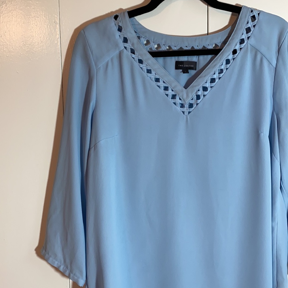 The Limited woven V-Neck Blouse in light blue